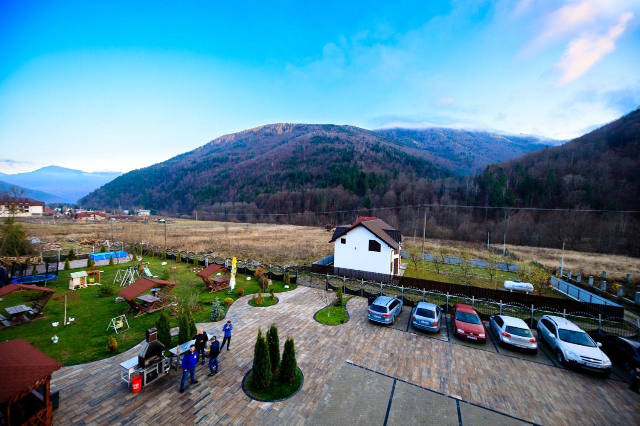 Pensiunea Grande Лепша Экстерьер фото