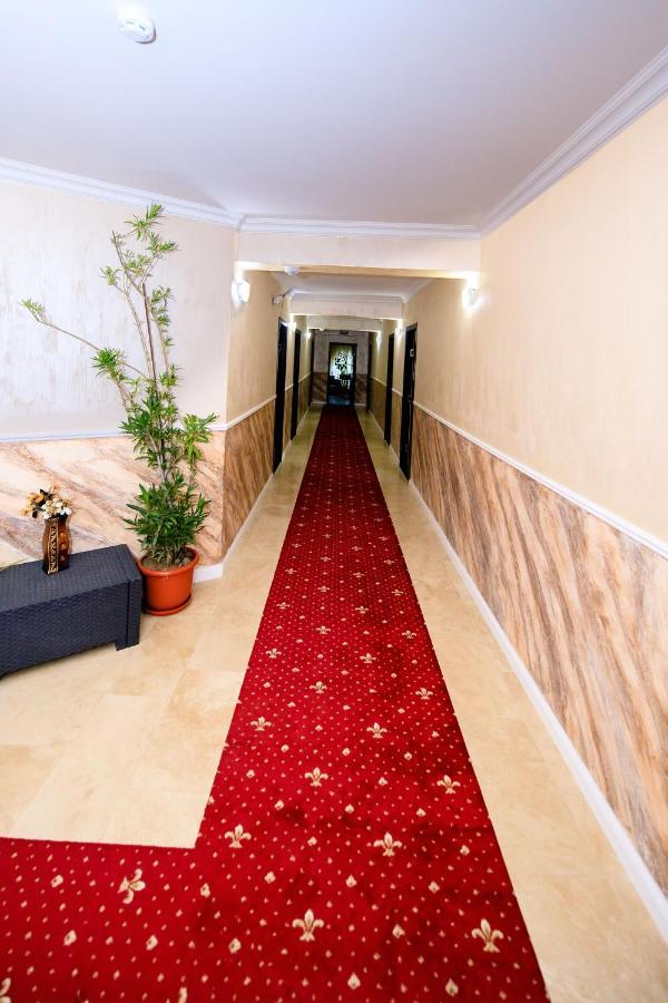 Pensiunea Grande Лепша Экстерьер фото